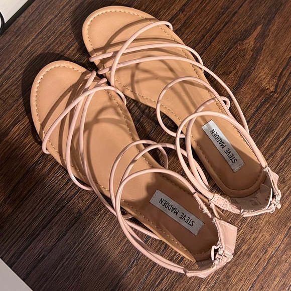 Steve Madden strappy sandals - Picture 3 of 5